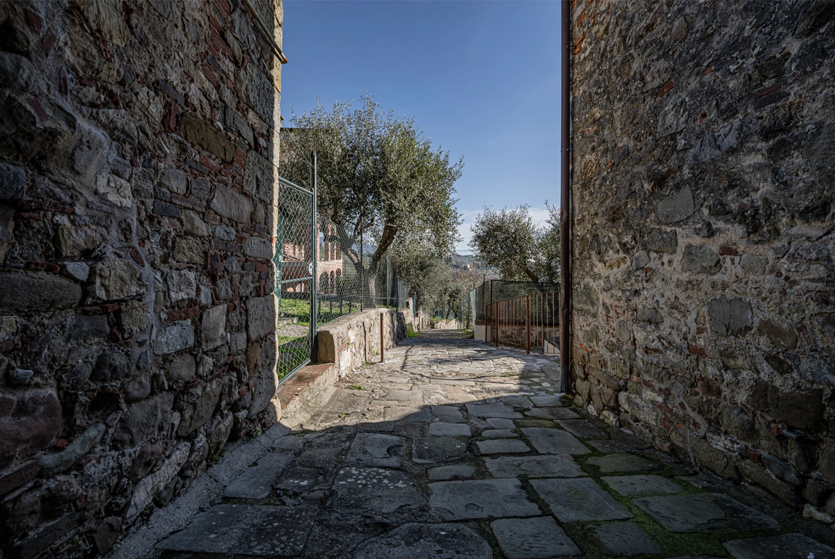 PIAZZA SAN GENNARO - Gallery